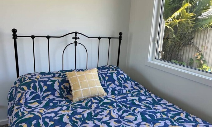 Gorokan Cottage | Marie & Pat's Cottage