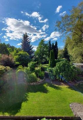 Bad Berleburg Apartment | Maries bunte Villa