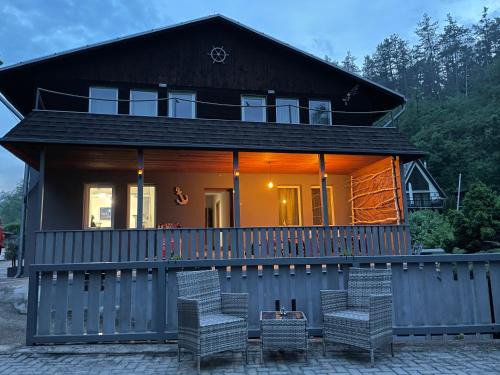 Borotice House | Marina Hubenov