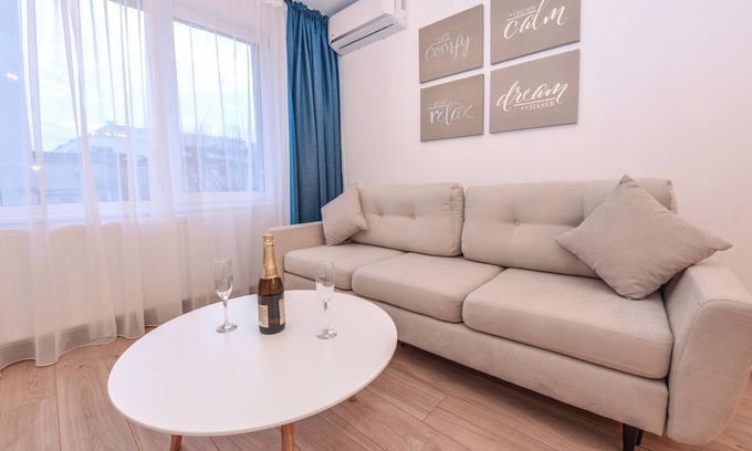 Bucharest City-Centre Apartment | Marina - One Bedroom Apartment - next to Cismigiu Park and Victoria Avenue
