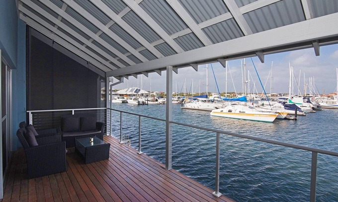 Geographe House | Marina Views- WIFI, 2x Kayaks