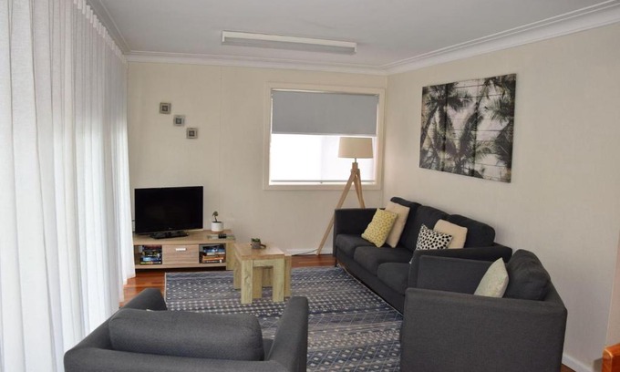 South West Rocks Apartment | Mariner 16 Flat 1 - Bring your own linen
