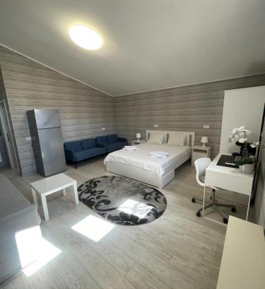Otopeni Apartment | Marisah Residence #13