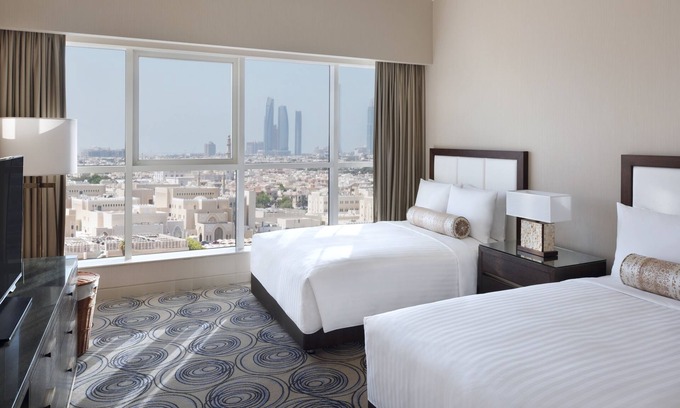Abu Dhabi City Center Hotel | Marriott Executive Apartments Downtown Abu Dhabi