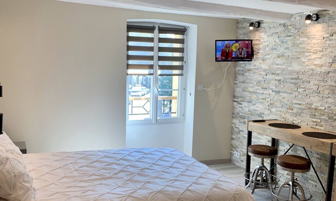 Les Grands Carmes Apartment | MarseilleCity - Superior Apartment 3