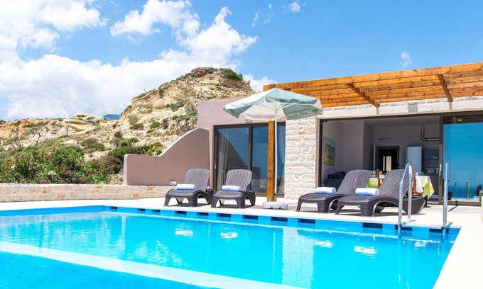 Frangokastellon Villa | Mary 2, Waterfront villa,Private pool,Tavern