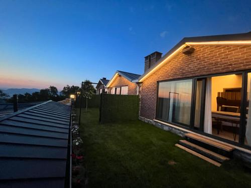 Kestel Hotel | Masklavi