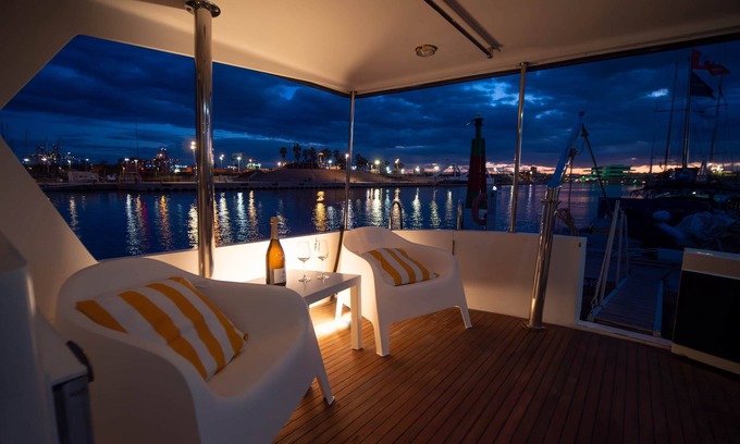 Poblats Maritims Boat Rental | Master&Commander