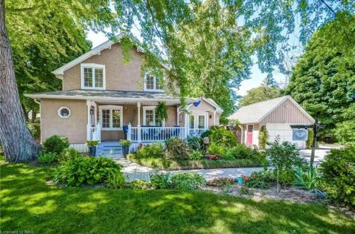Historic Old Town Bed & Breakfast | Matisse B&B