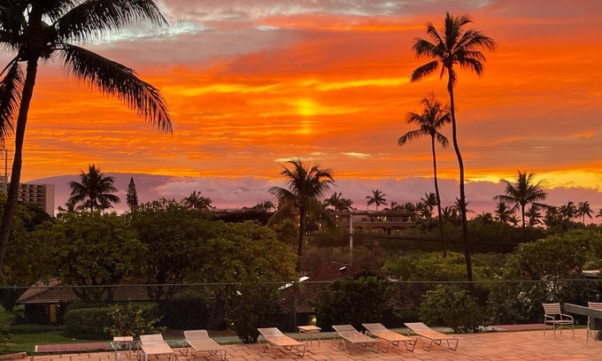 Kaanapali Cottage | Maui Sunset Cottage in Kaanapali with Ocean Views!