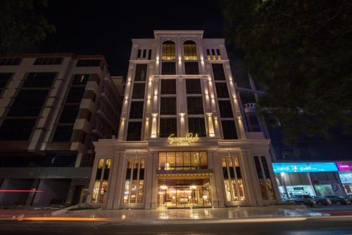 Hera Street Hotel | mawasim al hay at hotel