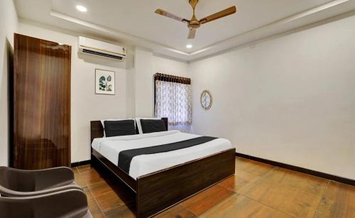 Nellore Hotel | Medi Konda Grand