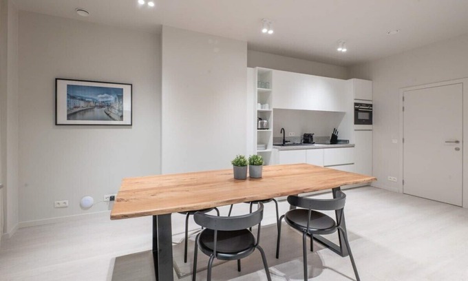 Kunstenkwartier Apartment | Medieval Hide-Out in the Heart of Ghent Center