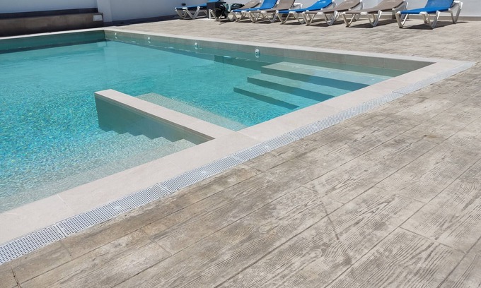 Guevejar Cottage | Medina COTTAGES THE LOOKOUT