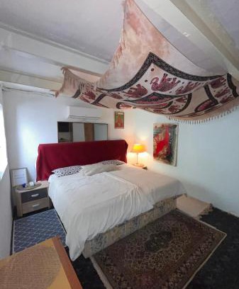 Senglea House | Mediterranean Mini Oasis 23