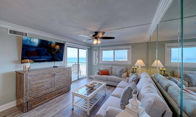 Biltmore Beach Condo | Meet us in paradise! Beachfront Condo, FREE Beach Service, Pool, 3BD/2BA