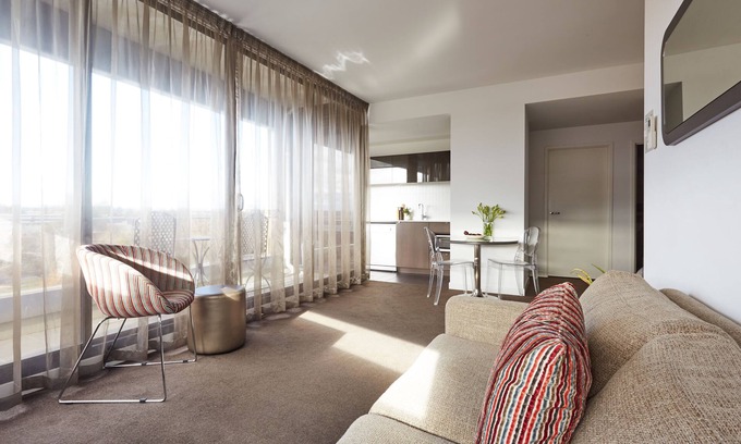 Dandenong Apartment | Melbourne Dandenong Central Apartment