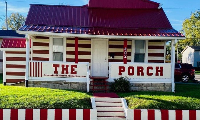 Bloomington House | Memorial Stadium & Assembly Hall House: The Porch