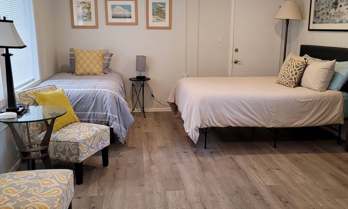Mendocino Apartment | Mendocino Garden Studio #5, Full kitchenn