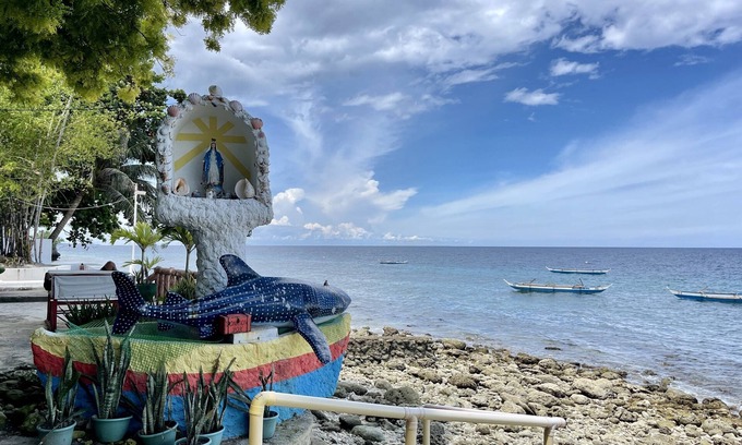 Oslob Hotel | Merie Diz Sunrise Beach Resort