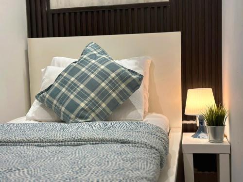 Barsha Heights House | Metropolis View Partition Room Near Internet City Metro