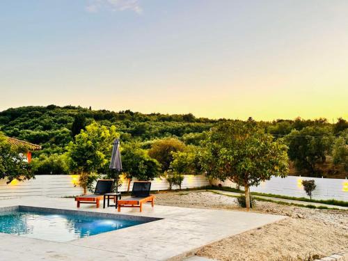Tsilivi House | Mg Cottage - House with pool 10 mins from the beach by Villa Mana Gers