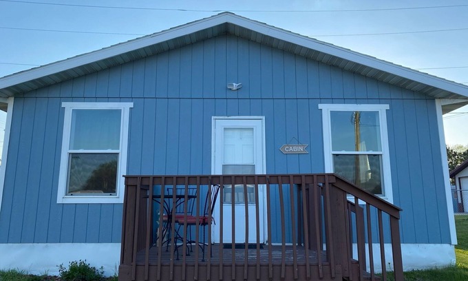 Pelican Rapids Apartment | Mi Cabaña, little cabin by Pelican Pete