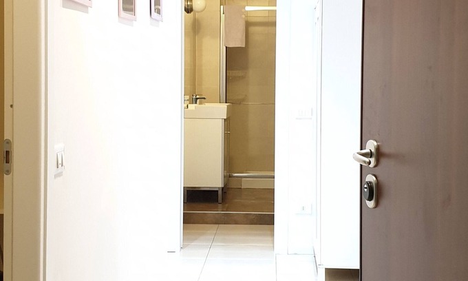 Zona Farini Apartment | Michelangelo 81