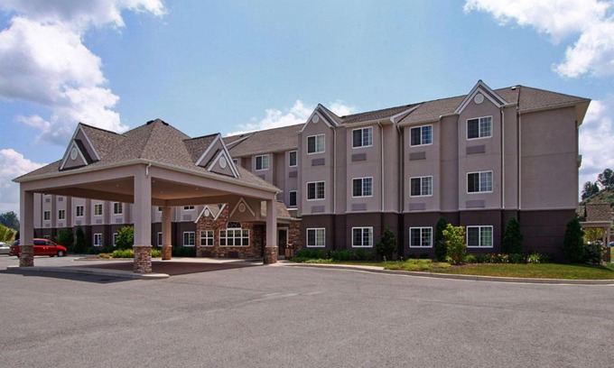 Bridgeport Hotel | Microtel Inn & Suites by Wyndham Bridgeport