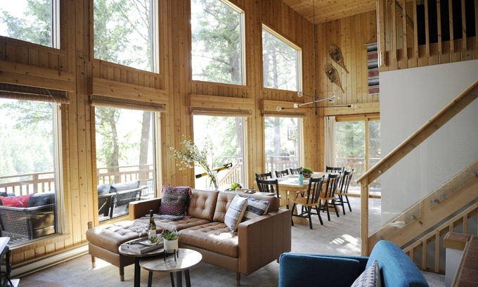 East Kootenay Cabin | Mid Century Mountain Modern Cabin
