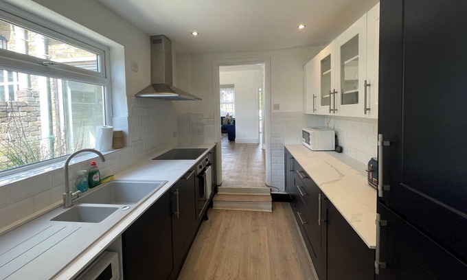 Middlesbrough House | Middlesborough, Eston Stylish Three Bedroom House