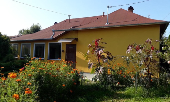 Kerkakutas House | Midiola Vendégház