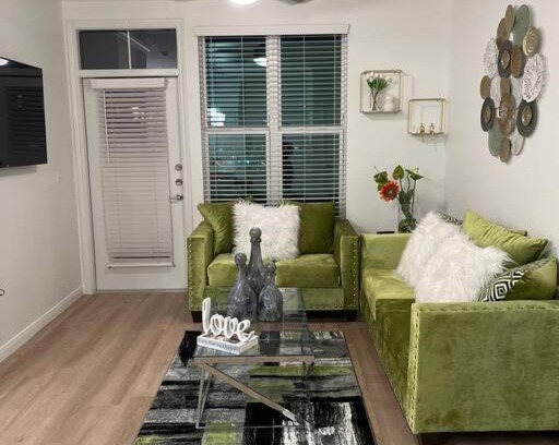 Midtown Apartment | Midtown Getaway