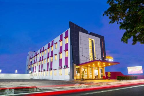 Sampit Hotel | Midtown Xpress Sampit - Kalimantan Tengah