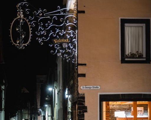 Treis-Karden Hotel | Mike‘s Mosel Lodge