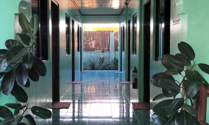 Basdiot House | Mila's Guesthouse