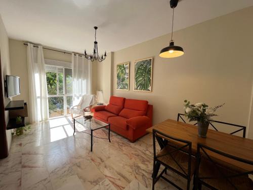 Parque Alcosa Apartment | Milenium Palace - Garaje incluido - Piscina-FIBES