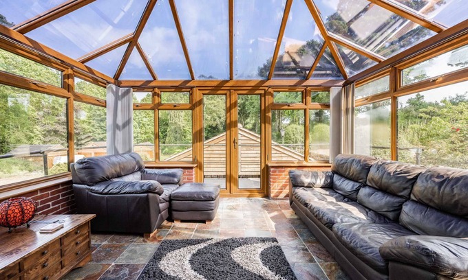 Horstead House | Millwood | Large holiday home set within it's own grounds!