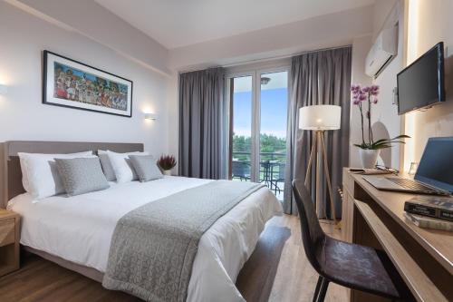 Voula Hotel | Minavra Hotel