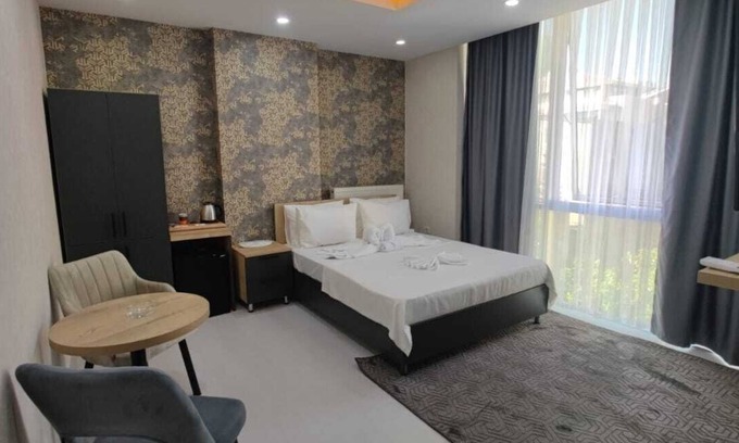 Atasehir Hotel | Minimalist Suit Otel