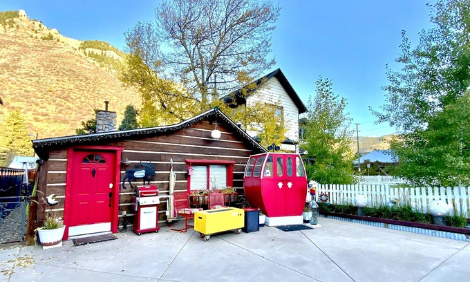 Minturn Cabin | Minturn Ski Cabin Near Vail & Beaver Creek - 10 STAR ⭐️⭐️⭐️⭐️⭐️⭐️⭐️⭐️⭐️⭐️ RATING!
