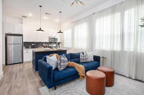 Castleberry Hill Apartment | Minutes Away From Mercedes Benz Stadium,GWCC &World Cup