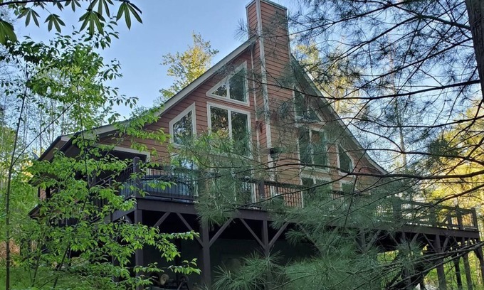Hot Springs House | Minutes to downtown Hot Springs with Pisgah National Forest for a back yard.