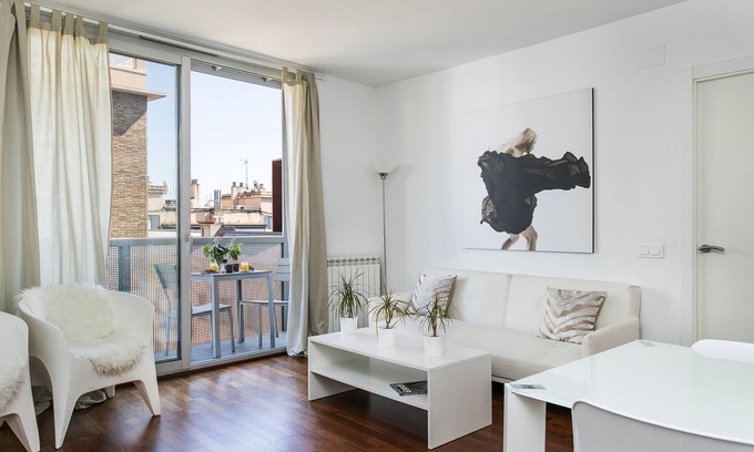 Les Corts Condo | Miró Penthouse