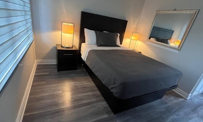 Harwich Hotel | Miracle Motel