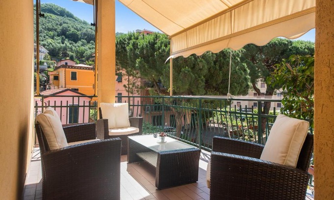 Moneglia Apartment | Miriam e Carlo