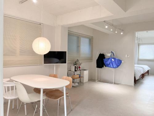 Cheongpa-dong Apartment | ML stay, 7 min walk from Seoul Station