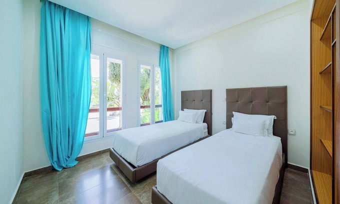 Mnar Apartment | Mnar Castle 3 Pers in 2 Rooms APT Garden View