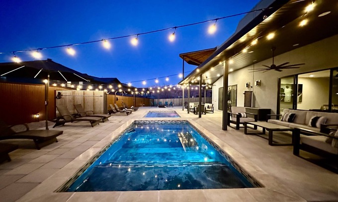 Moab South Valley House | Moab Desert Hideaway: 6-Bedroom Luxury Estate with Year-Round Pool & 2 Hot Tubs