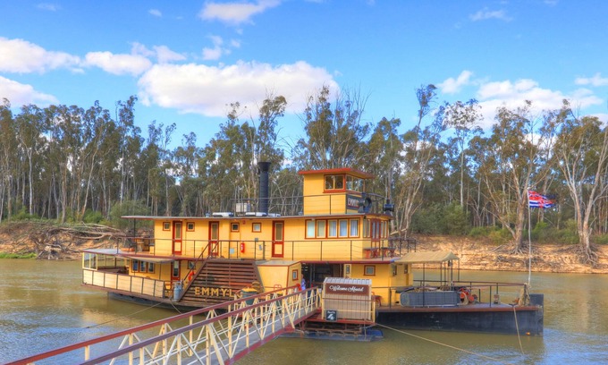 Moama Hotel | Moama Central Motel